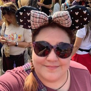 Meet your Posher, Ariel